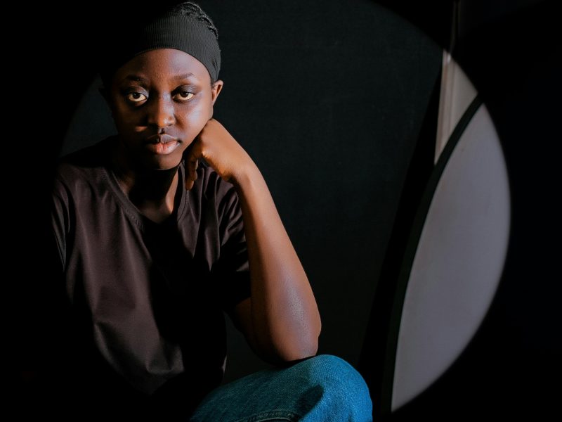 Zdjęcie do artykułu: Ustawianie modela – 20 póz, które zawsze wyglądają dobrze